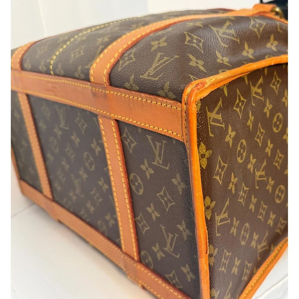 Louis Vuitton Sac Chaussures GM 1983 Rare collectors piece comes with dust bag
